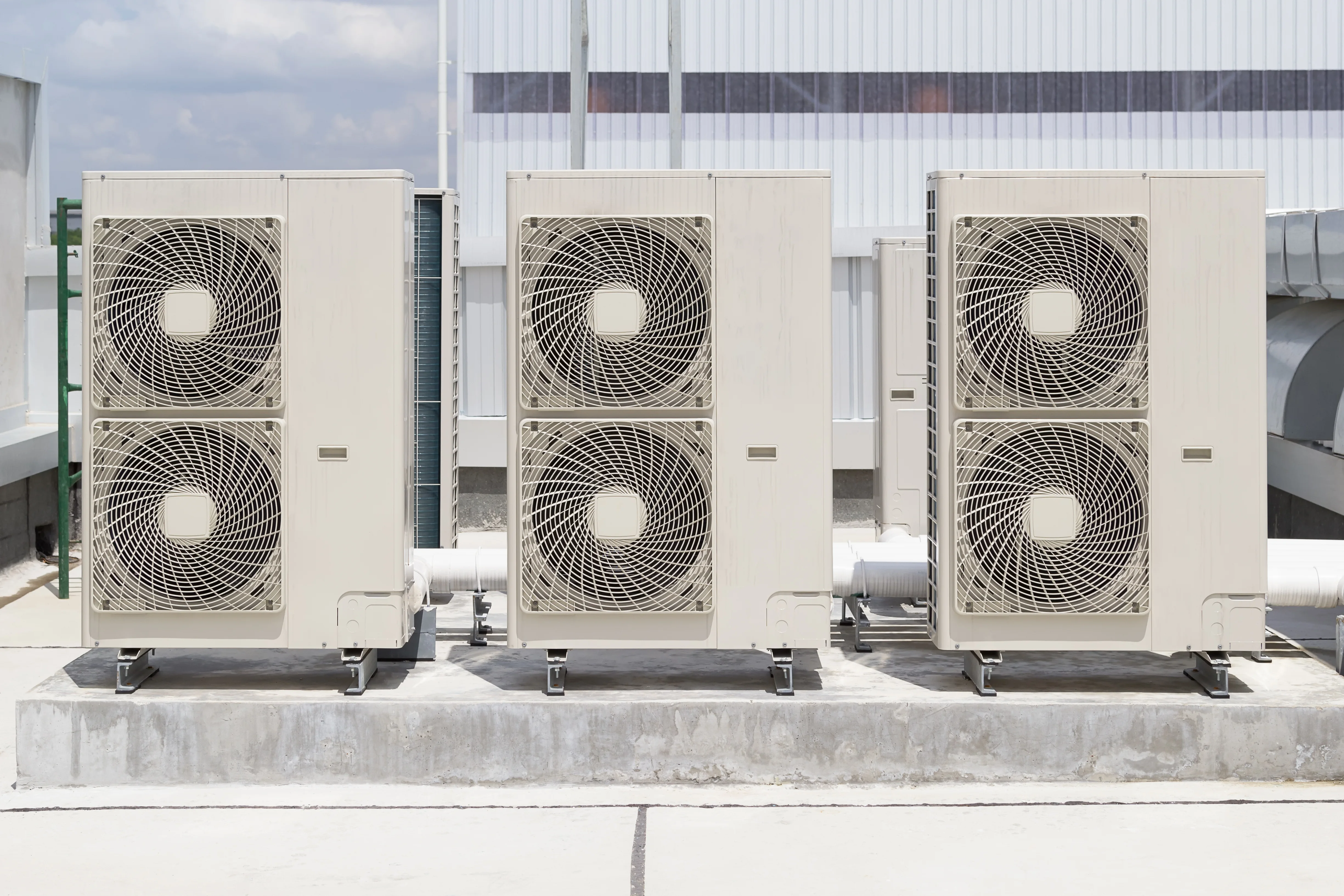 A newly installed high-efficiency HVAC unit in Tulsa from Air Dynamics.